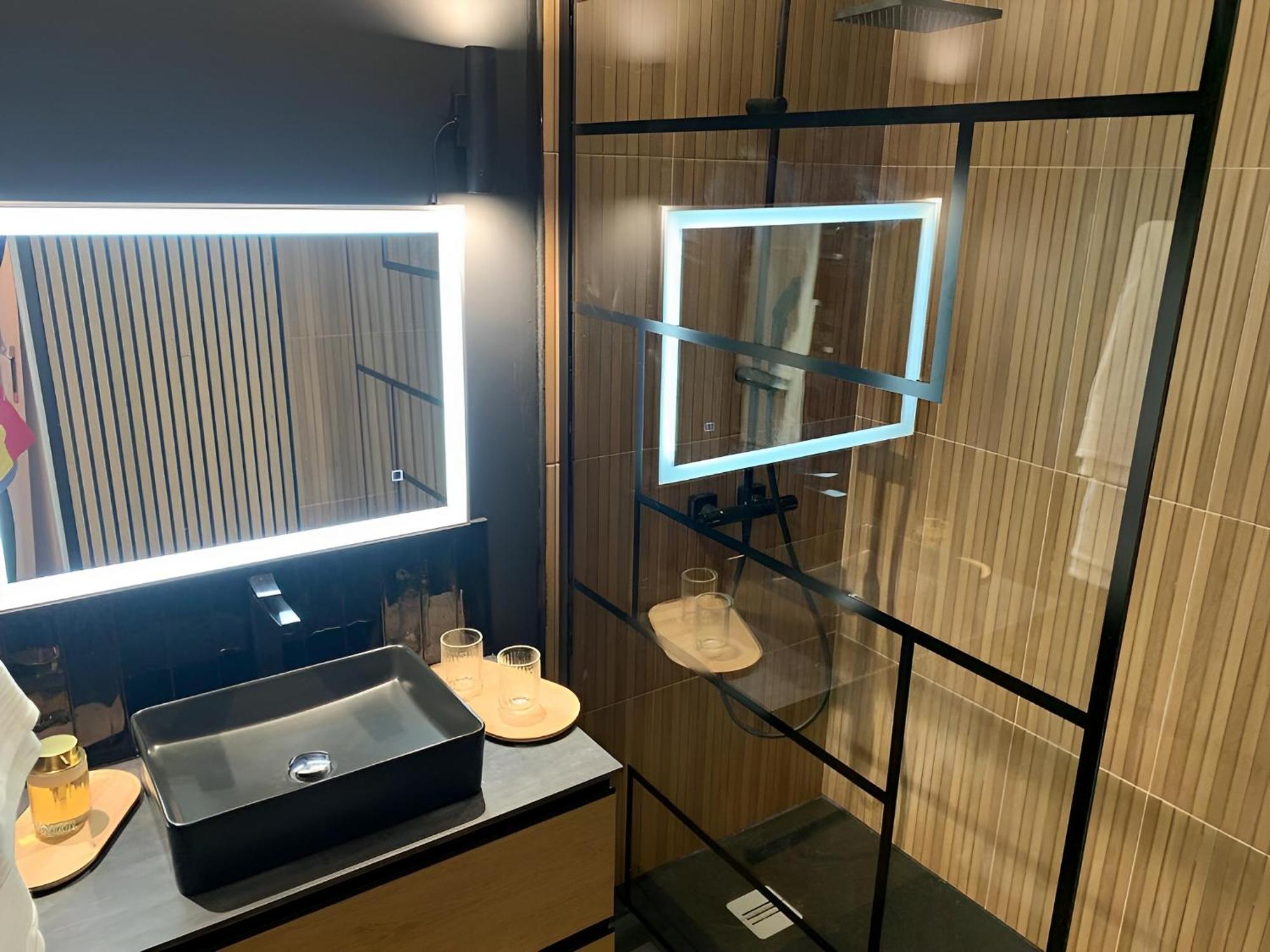Magnifique Appartement, 3 Min De Paris Леваллуа-Перре Екстер'єр фото